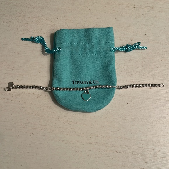 Return to Tiffany Blue heart Bracelet - Picture 3 of 6